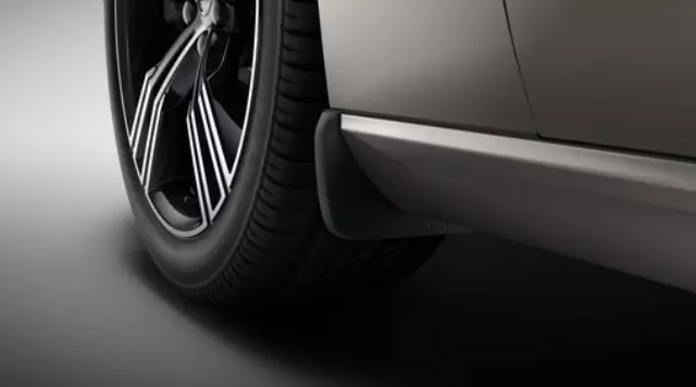 Mud Flap Kit - Volvo (32351435)