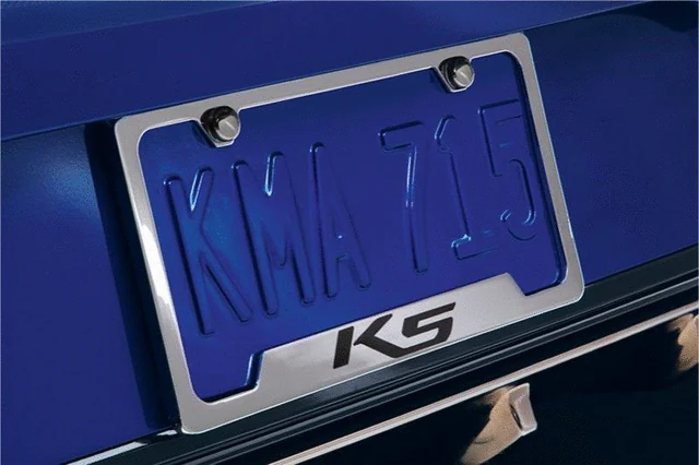 License Plate Frame, Chrome - Kia (L3F39-AM200)