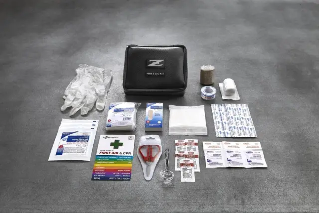 First-Aid Kit - Z logo - Nissan (T99A4-6GP0A)