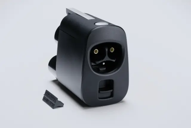 NACS Adapter - Nissan (T99F9-5MP1B)