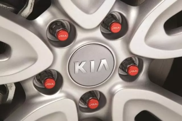 Splined Lug Nut Kit - Kia (U8440-2K000)